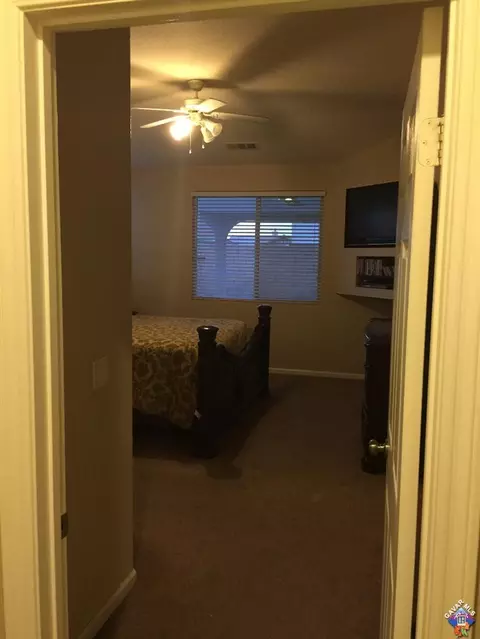 5767 Monaco Dr, Palmdale, CA 93552 photo 21