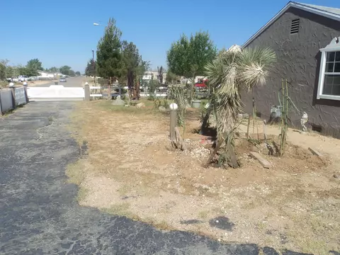12100 Kostopolous Ave, Boron, CA 93516 photo 46
