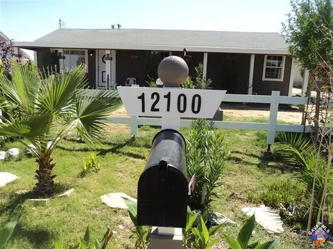 12100 Kostopolous Ave, Boron, CA 93516 photo 5