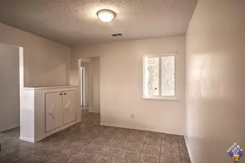 1218 Franklin Ave, Lancaster, CA 93535 photo 4