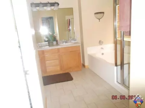 3057 E Avenue K2, Lancaster, CA 93535 photo 10