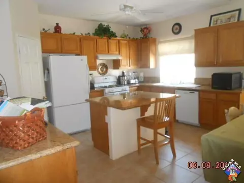 3057 E Avenue K2, Lancaster, CA 93535 photo 6