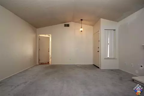 3550 Casamia Ave, Palmdale, CA 93550 photo 4