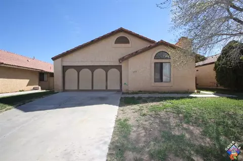 3550 Casamia Ave, Palmdale, CA 93550 photo 1