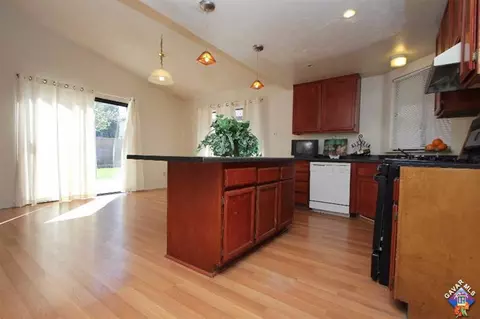 3550 Casamia Ave, Palmdale, CA 93550 photo 9