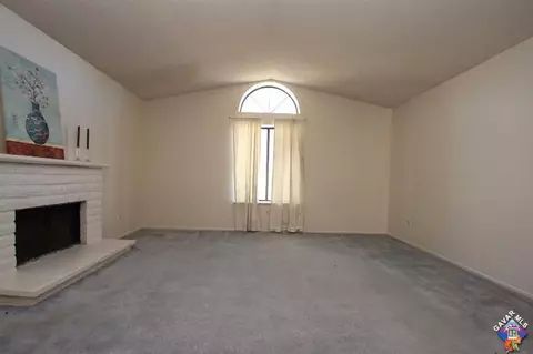 3550 Casamia Ave, Palmdale, CA 93550 photo 3