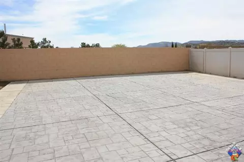 1102 Erwin Dr, Palmdale, CA 93551 photo 19