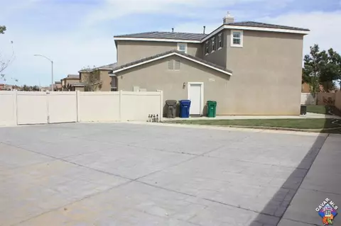 1102 Erwin Dr, Palmdale, CA 93551 photo 18