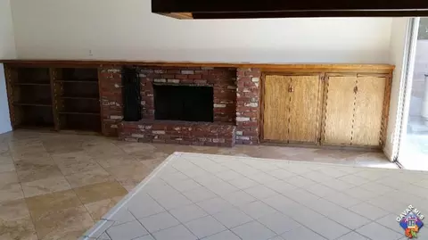 2068 Spice St, Lancaster, CA 93534 photo 8