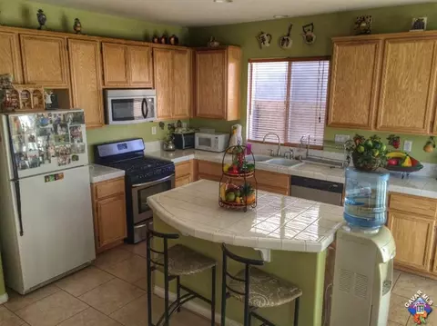 3054 Avenue J14 E, Lancaster, CA 93535 photo 3