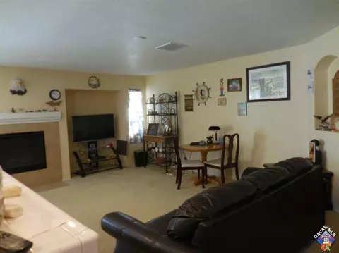 45544 36th St E, Lancaster, CA 93535 photo 3