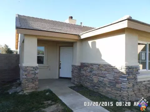 534 Cobb Rd, Lancaster, CA 93535 photo 2