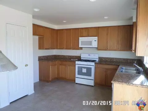 534 Cobb Rd, Lancaster, CA 93535 photo 9