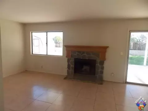 36804 Solvay St, Palmdale, CA 93552 photo 5