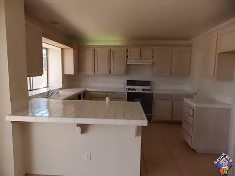 36804 Solvay St, Palmdale, CA 93552 photo 4