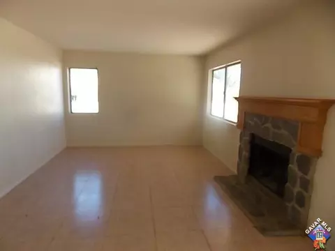 36804 Solvay St, Palmdale, CA 93552 photo 6