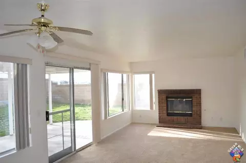 43726 Birchtree Ave, Lancaster, CA 93534 photo 9