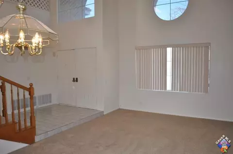 43726 Birchtree Ave, Lancaster, CA 93534 photo 2