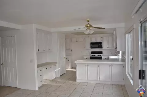 43726 Birchtree Ave, Lancaster, CA 93534 photo 11
