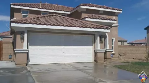 1829 Kettering St E, Lancaster, CA 93535 photo 1