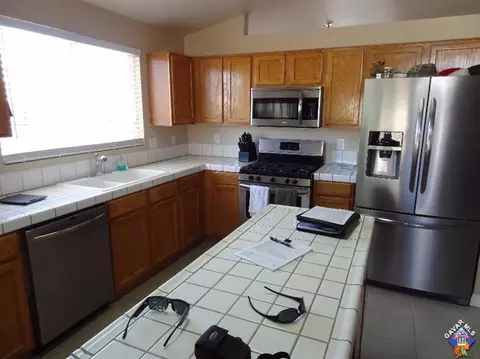 3801 Hampton Ct, Rosamond, CA 93560 photo 24