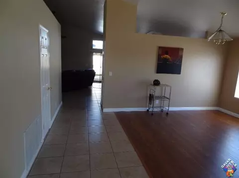 3801 Hampton Ct, Rosamond, CA 93560 photo 4