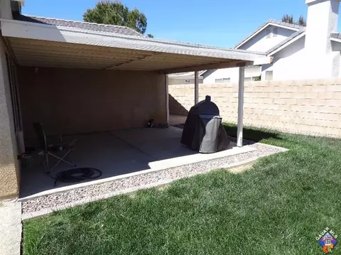 3801 Hampton Ct, Rosamond, CA 93560 photo 27