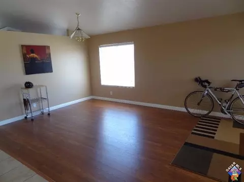 3801 Hampton Ct, Rosamond, CA 93560 photo 3