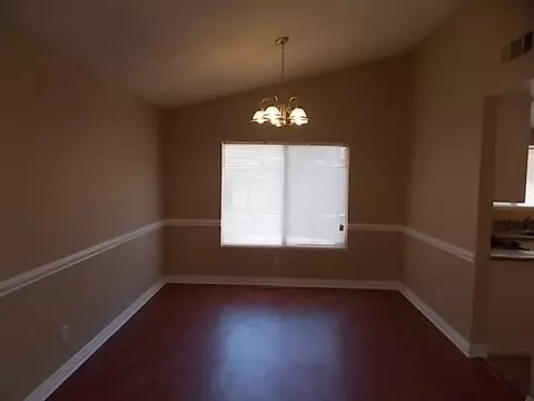 43511 Carol Dr, Lancaster, CA 93535 photo 6