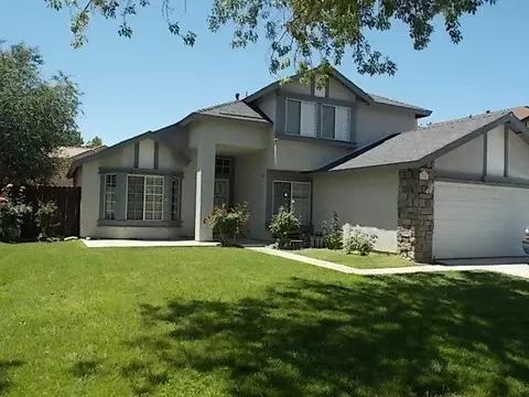 43511 Carol Dr, Lancaster, CA 93535 photo 2
