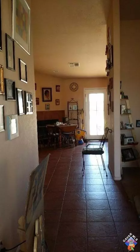 37539 29th Street St, Palmdale, CA 93550 photo 5