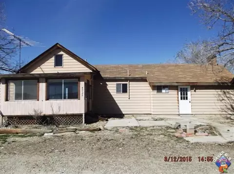 46126 20th St E, Lancaster, CA 93535 photo 1