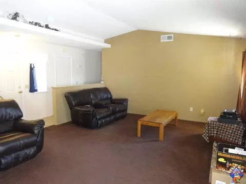 16172 Valeport Ave, Lancaster, CA 93535 photo 12