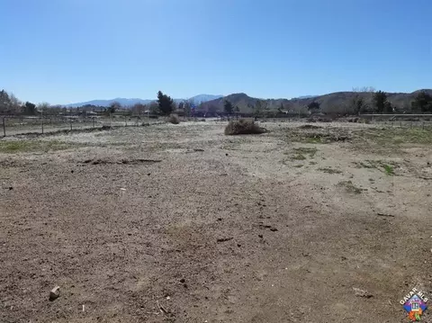 16172 Valeport Ave, Lancaster, CA 93535 photo 20