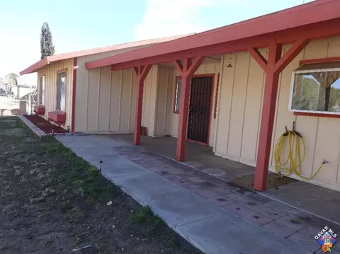 16172 Valeport Ave, Lancaster, CA 93535 photo 4