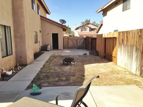 5228 Opal Ave, Palmdale, CA 93552 photo 27