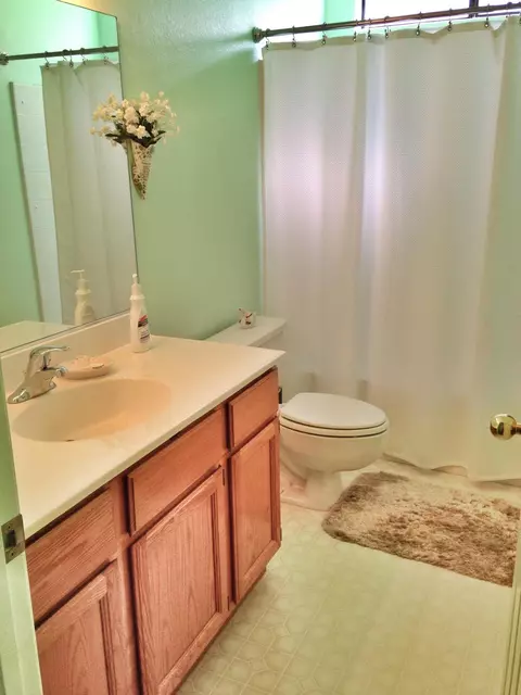 5228 Opal Ave, Palmdale, CA 93552 photo 12