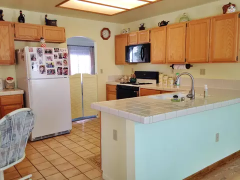 5228 Opal Ave, Palmdale, CA 93552 photo 6