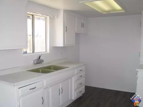 44725 Foxton Ave, Lancaster, CA 93535 photo 5