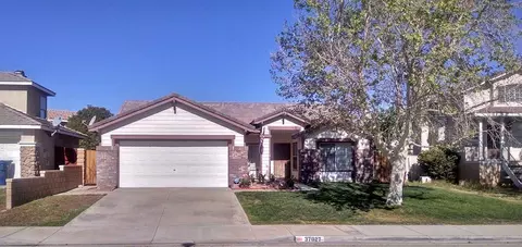 37027 Boxleaf Rd, Palmdale, CA 93550 photo 1