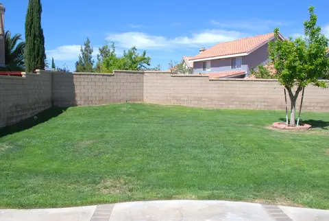 37027 Boxleaf Rd, Palmdale, CA 93550 photo 23