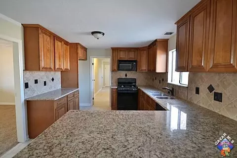 3529 Avenue H2 E, Lancaster, CA 93535 photo 3