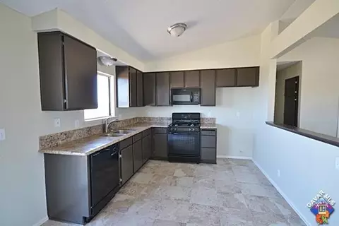 9865 Avenue Q4 E, Littlerock, CA 93543 photo 4