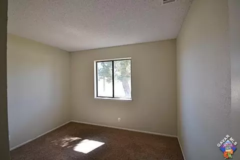 9865 Avenue Q4 E, Littlerock, CA 93543 photo 8