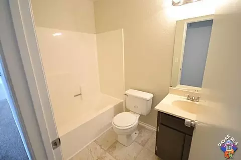 9865 Avenue Q4 E, Littlerock, CA 93543 photo 12