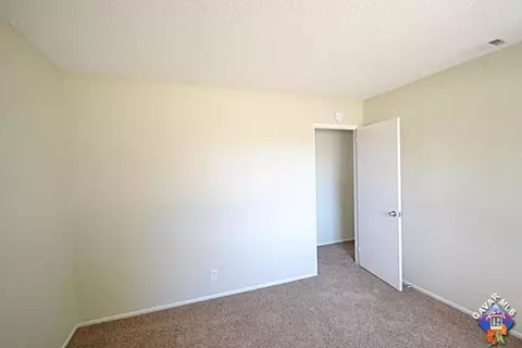 9865 Avenue Q4 E, Littlerock, CA 93543 photo 11