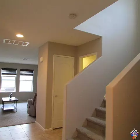 7142 Hemlock Ave, Lancaster, CA 93536 photo 12