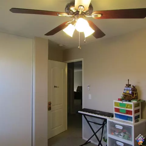 7142 Hemlock Ave, Lancaster, CA 93536 photo 74