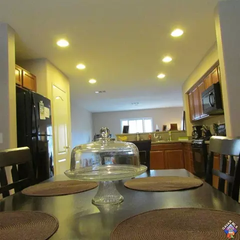 7142 Hemlock Ave, Lancaster, CA 93536 photo 36