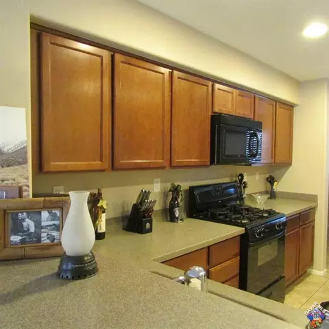 7142 Hemlock Ave, Lancaster, CA 93536 photo 28